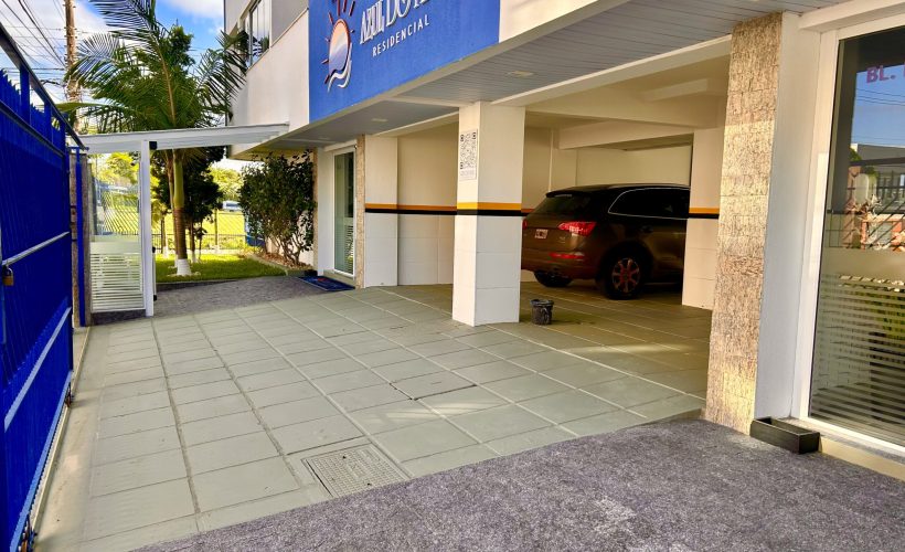 FACHADA C_ GARAGENS